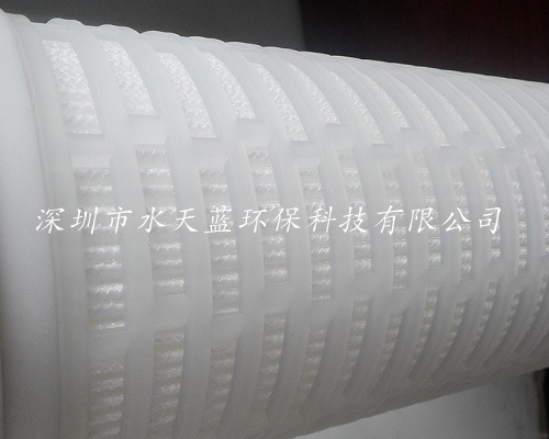 熔噴大流量濾芯為什么可以用在精密過濾器中